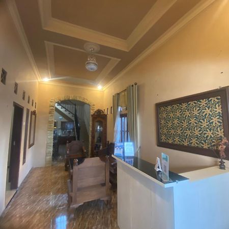 Good Feeling Banyuwangi Albergue Banyuwangi  Exterior foto